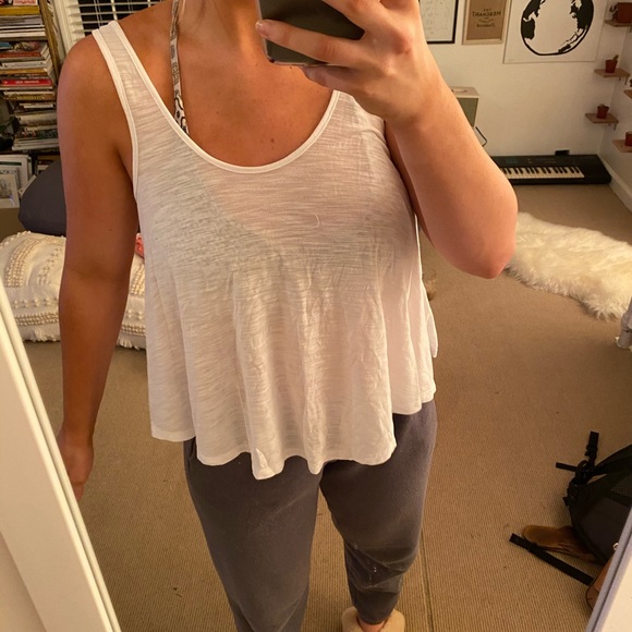 Summery white tank! Cute back - Picture 1 of 4
